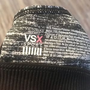 Victoria's Secret Intimates & Sleepwear - Victoria’s Secret Black/White Strappy Sports Bra Victoria's Secret Intimates & Sleepwear - Victoria’s Secret Black/White Strappy Sports Bra